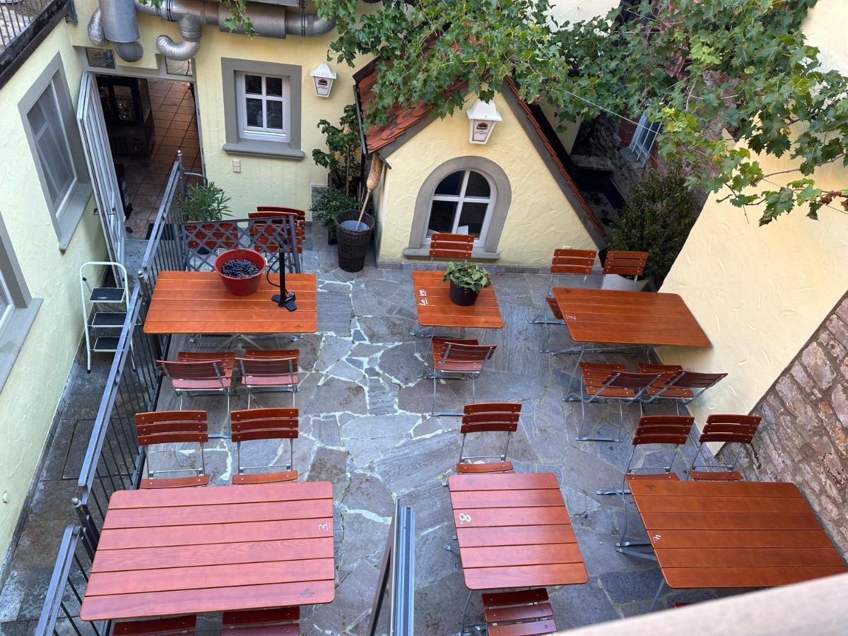 Vinopresso Gmbh - Cafe Roemer Prichsenstadt Exterior foto